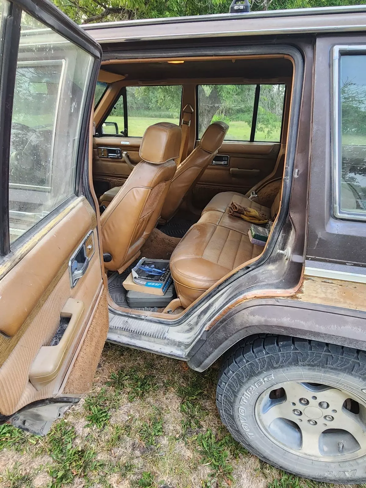 1986 Jeep Wagoneer LIMITED - photo 9