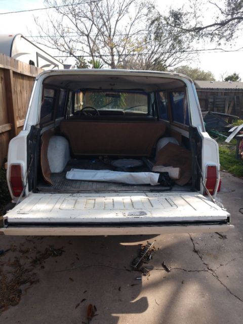 1986 Jeep Wagoner V-8 360 international engine 1980 Jeep Wagoneer