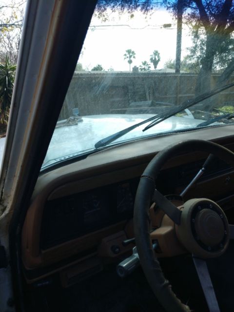 1980 Jeep Wagoneer - photo 12