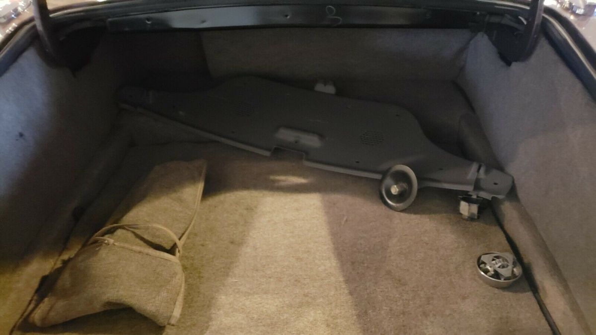 1986 Jaguar XJ6 - photo 9