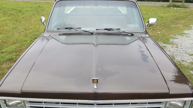 1986 Chevrolet C/K Pickup 2500 Silverado - photo 11