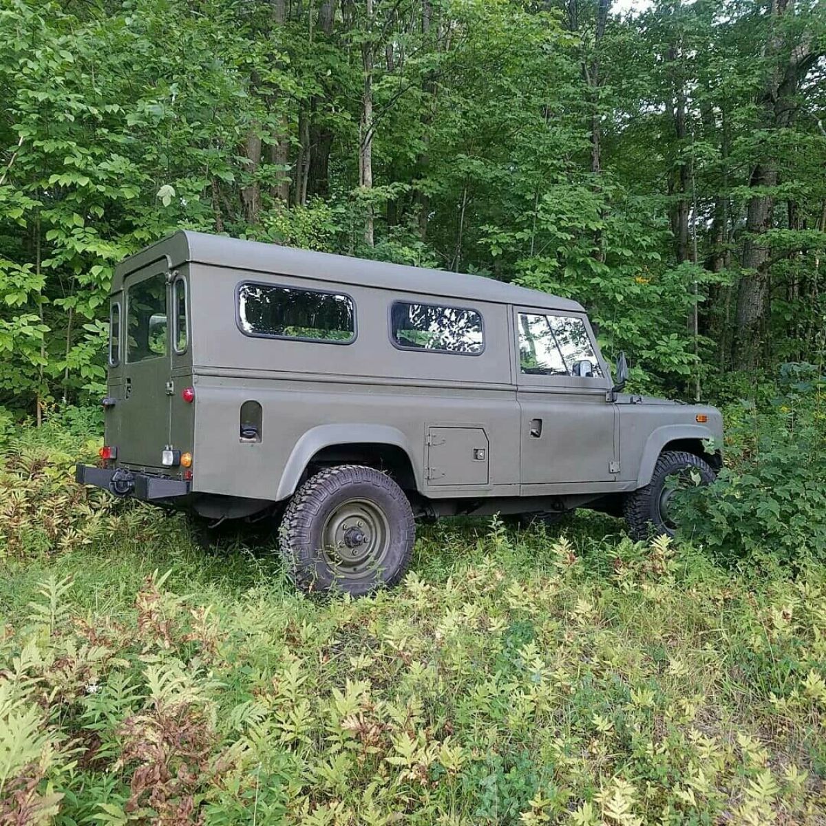 1986 Land Rover 110 - photo 2