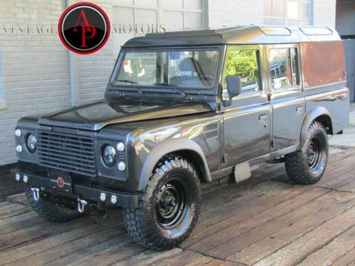 1986 Land Rover Defender 109 DIESEL 5 SPEED BUILT! - photo 3