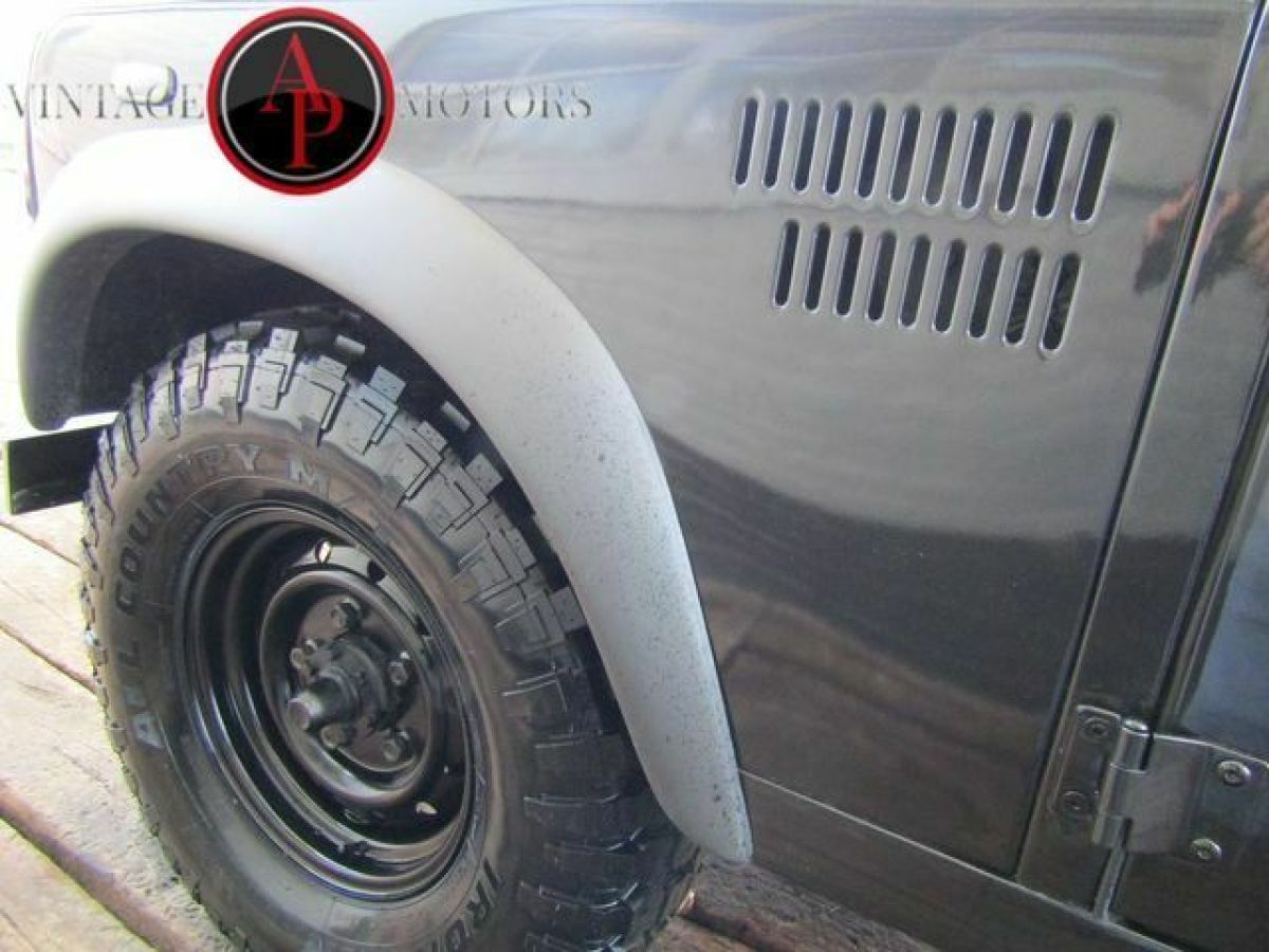 1986 Land Rover Defender 109 DIESEL 5 SPEED BUILT! - photo 7