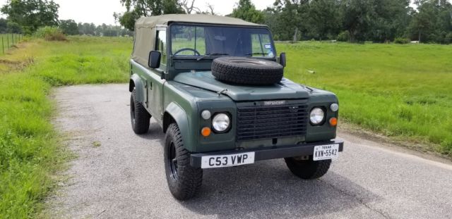 1986 Land Rover Defender 110 Diesel Soft-top Pickup 1986 Land Rover Defender 110 Soft-top Pickup