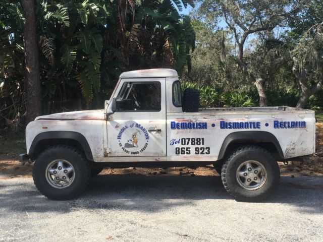 1986 Land Rover Defender