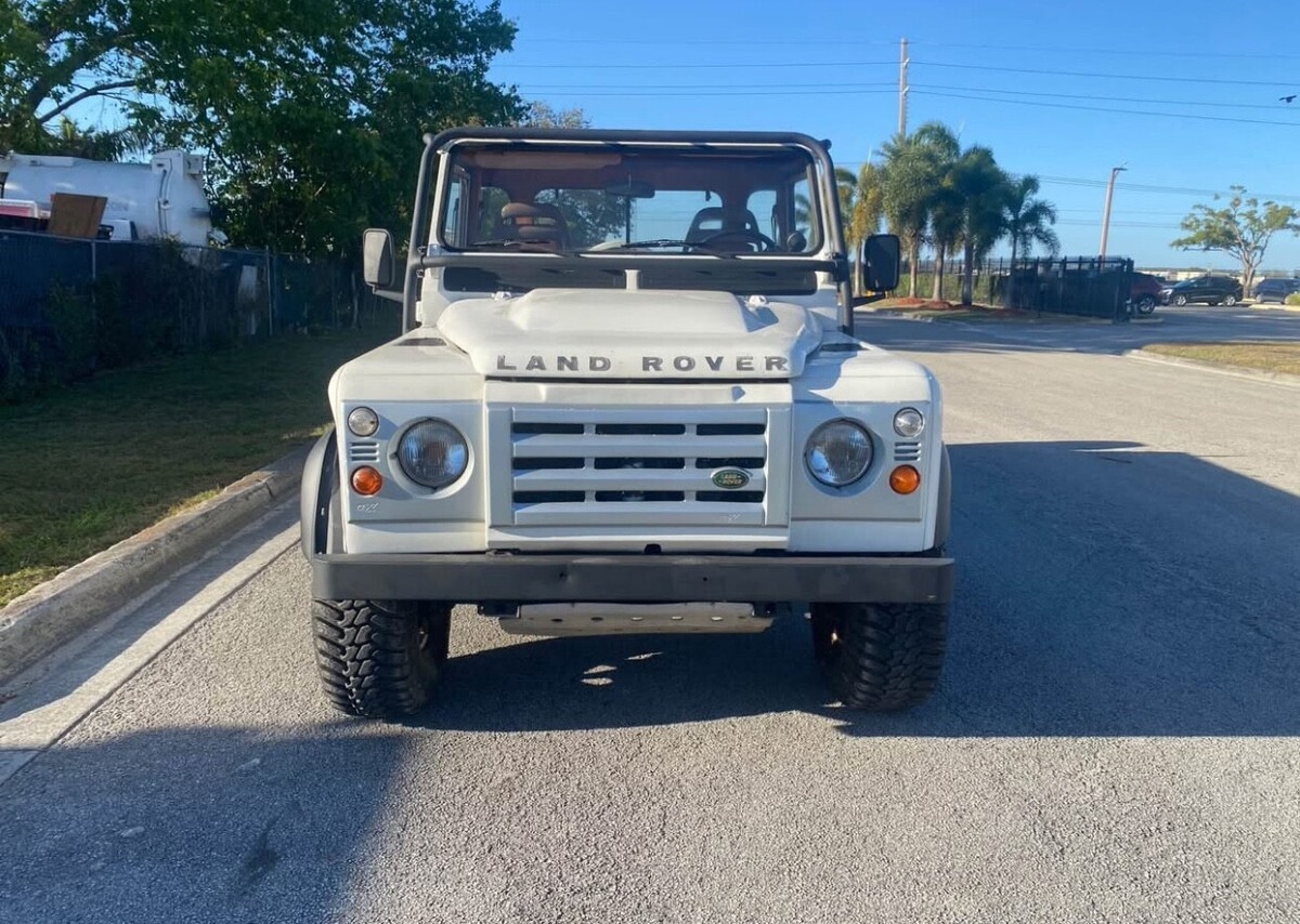 1986 Land Rover Defender - photo 2