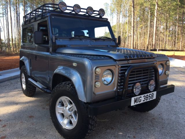 1986 Land Rover Defender