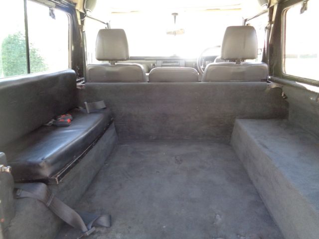 1986 Land Rover Defender 2-Door Station Wagon 4 Wheel Drive - photo 13