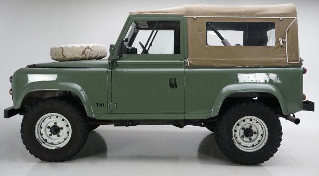 1986 Land Rover Defender 4X4 - photo 6
