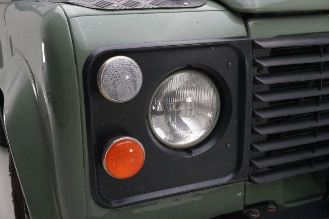 1986 Land Rover Defender 4X4 - photo 10