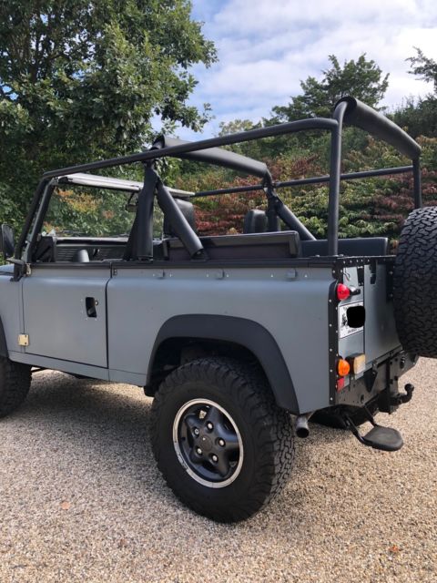 1986 Land Rover Defender - photo 2