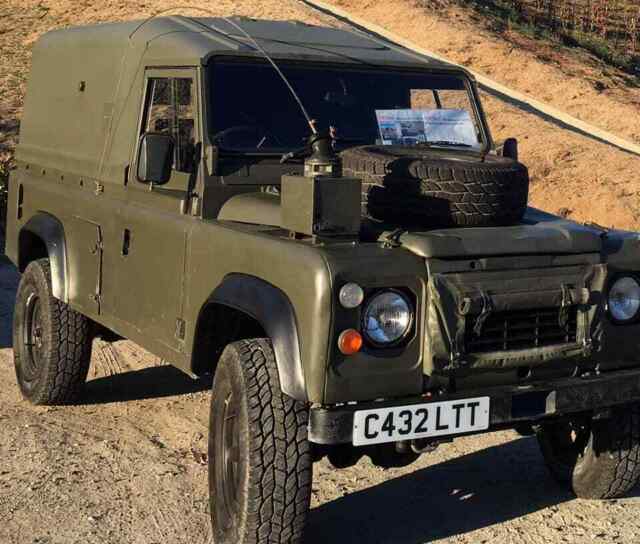 1986 Land Rover Defender Black - photo 2