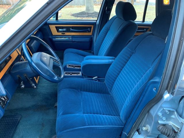 1986 Lincoln Continental Roadster - photo 9