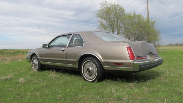 1986 Lincoln Mark Series Mark VII Bil Blass - photo 7