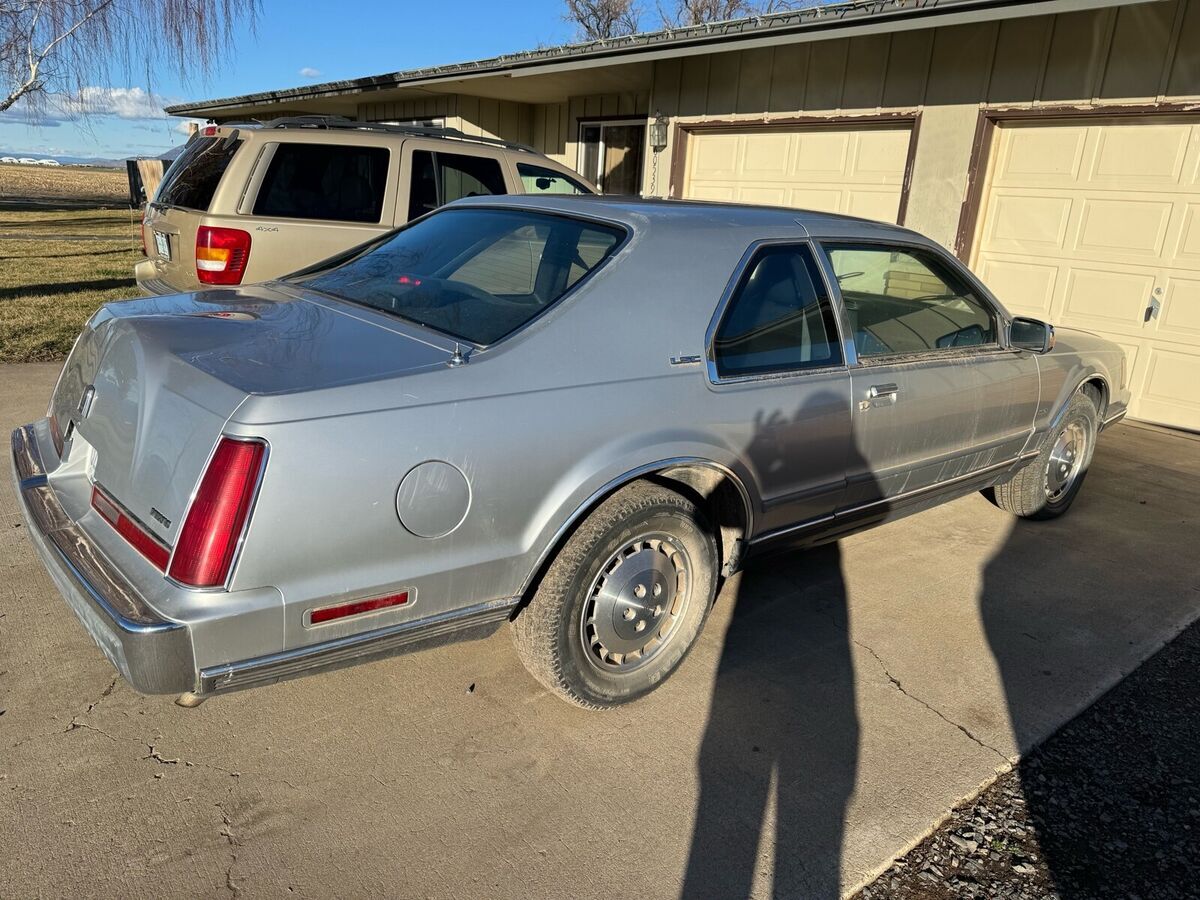 1986 Lincoln Mark Series - photo 3