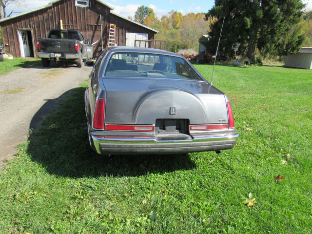 1986 Lincoln Mark Series LSC Sedan 2-Door - photo 3