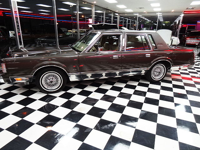 1986 Lincoln Town Car Town Car - photo 13