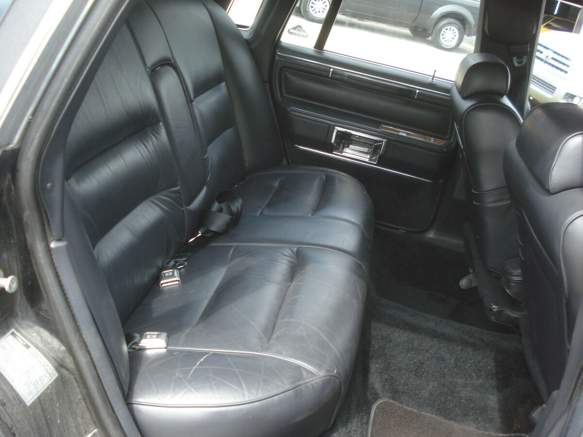 1986 Lincoln Town Car - photo 10
