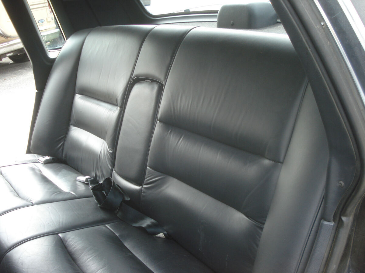 1986 Lincoln Town Car - photo 11
