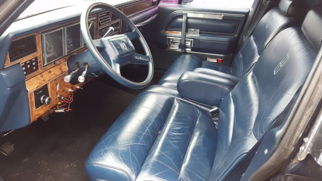 1986 Lincoln Town Car Limousine - photo 4