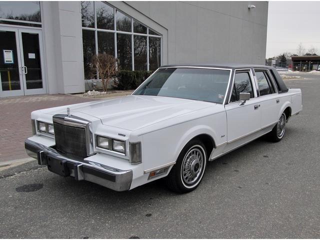 1986 Lincoln Town Car - photo 2