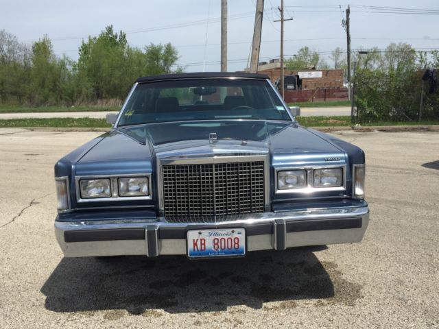 1986 Lincoln Town Car Signature 5.0L 1985 Lincoln Town Car --