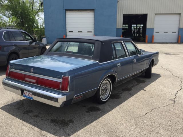 1985 Lincoln Town Car -- - photo 13