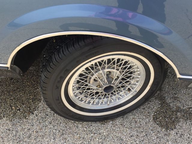 1985 Lincoln Town Car -- - photo 8