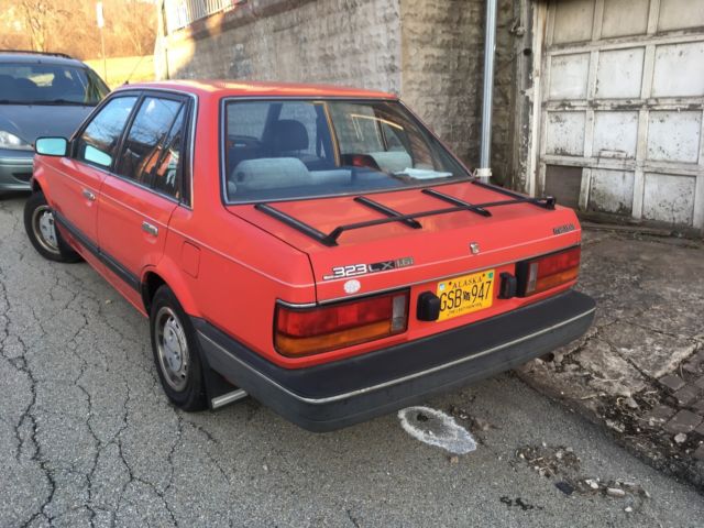 1986 Mazda 323 - photo 4