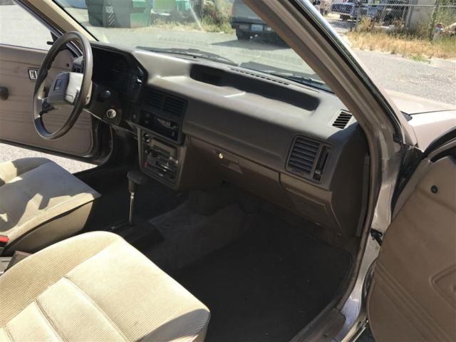 1986 Mazda 323 -- - photo 8