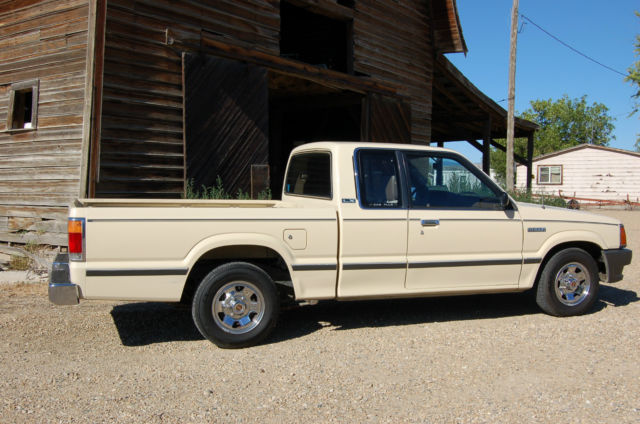 1986 Mazda B-Series Pickups - photo 8