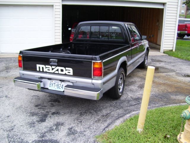 1986 Mazda B-Series Pickups CONVIENANCE PACKAGE - photo 4