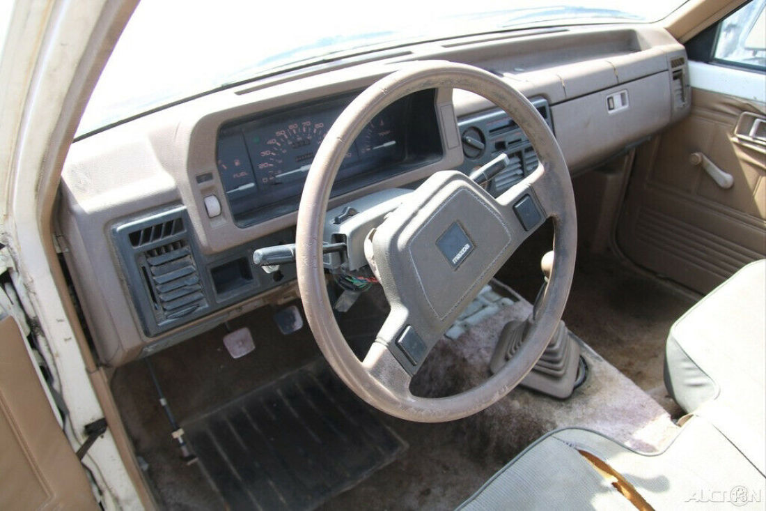 1986 Mazda B-Series Pickups B2000 SE5 - photo 13