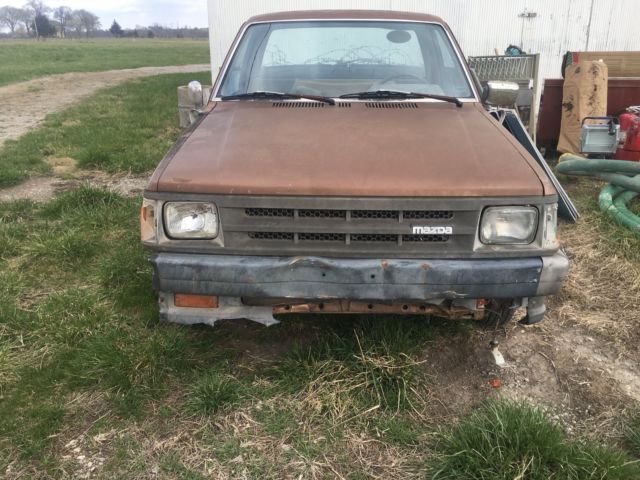 1986 Mazda B-Series Pickups - photo 2