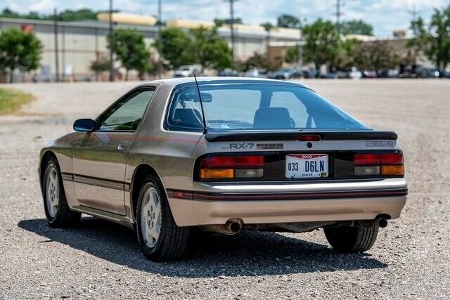 1986 Mazda RX-7 -- - photo 9
