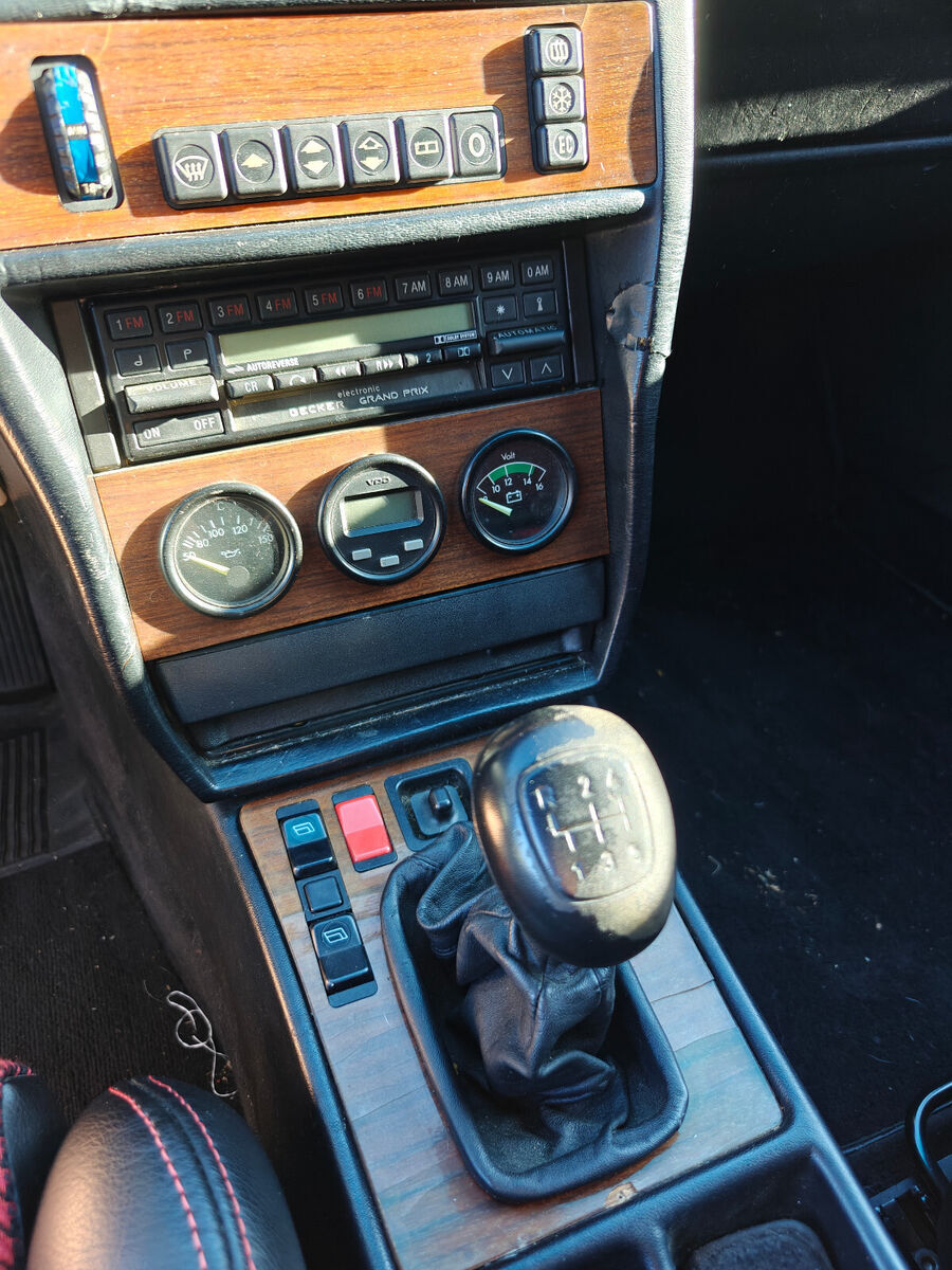 1986 Mercedes-Benz 190-Series - photo 11