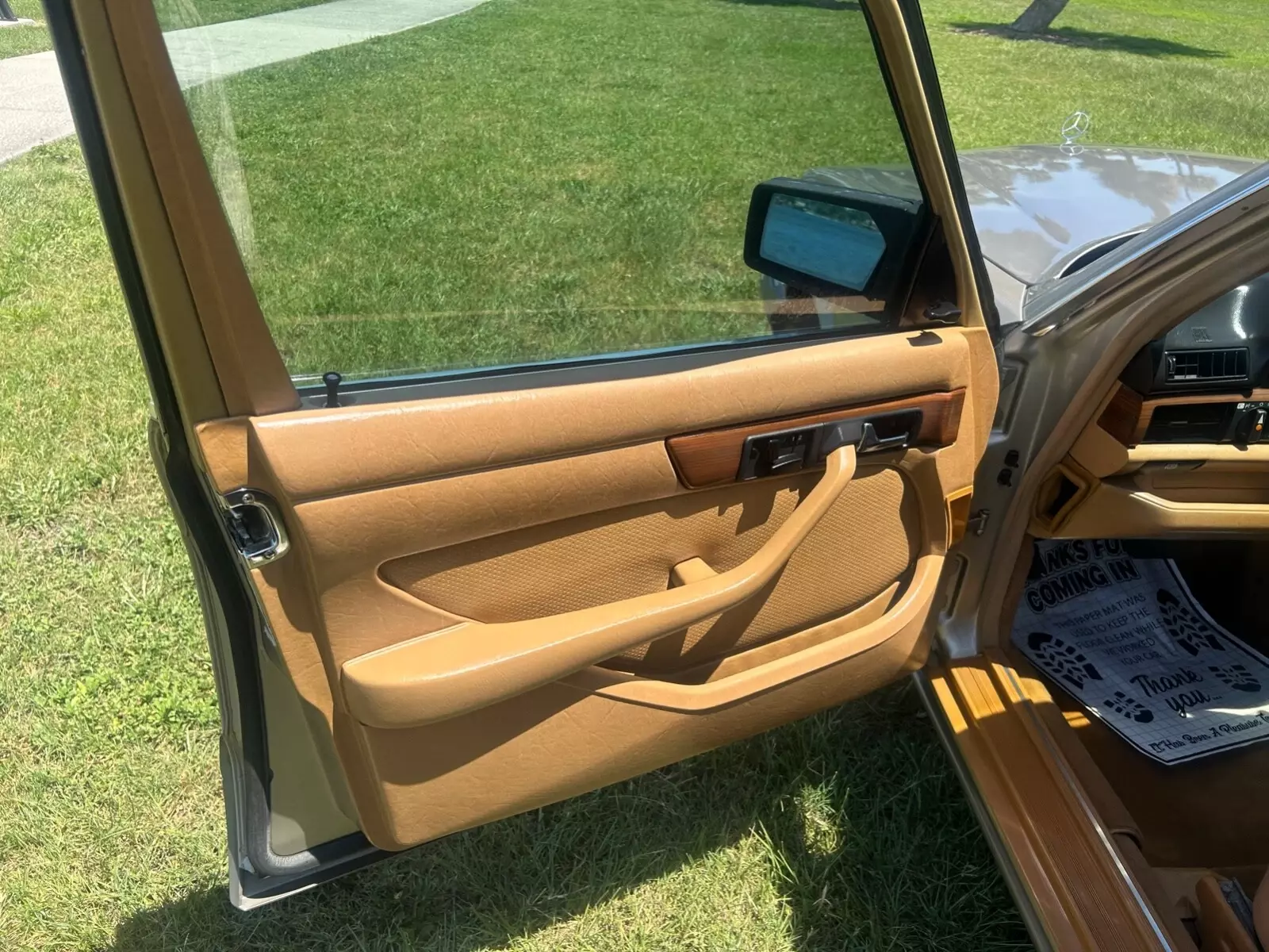 1986 Mercedes-Benz 300-Series - photo 9