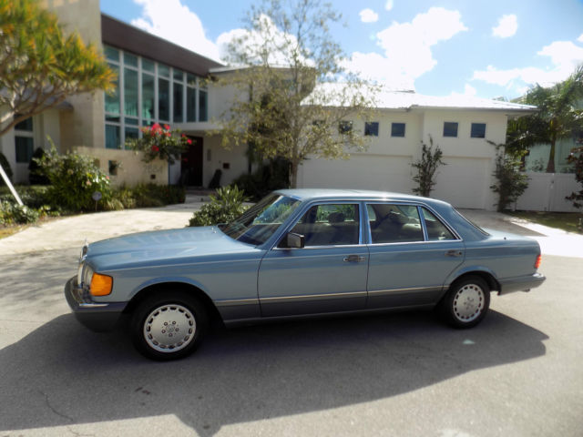 1986 Mercedes 420 Sel 1 owner car only 36 k miles . Rare color combo .Serviced 1986 Mercedes-Benz 400-Series 420 sel