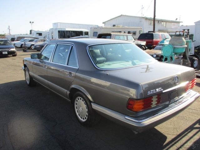 1986 Mercedes-Benz 400-Series 4 Dr - photo 7
