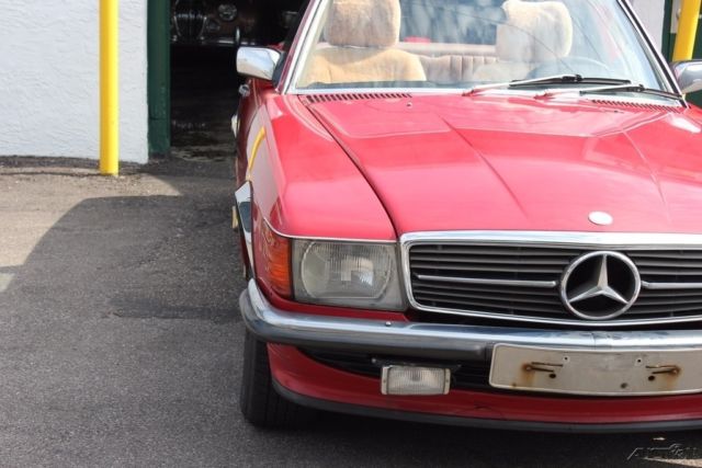 1986 Mercedes-Benz SL-Class convertble - photo 13