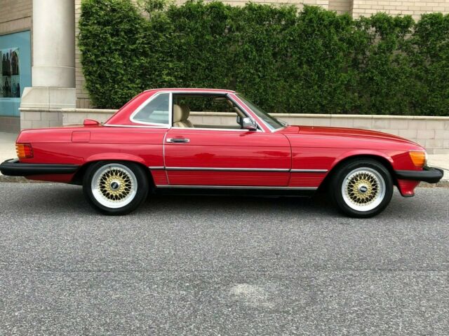1986 MERCEDES 560 SL 89K BBS RS WHEELS New seats extra pair of headlamps 1986 Mercedes-Benz SL-Class