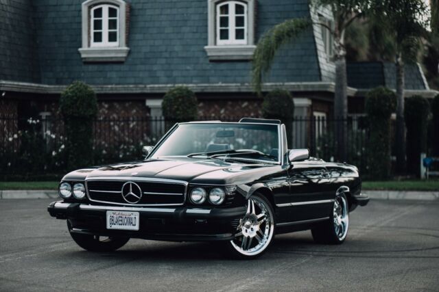 1986 Mercedes 560 SL Black with tan and black interior - Close to fully restored 1986 Mercedes-Benz SL-Class 560SL