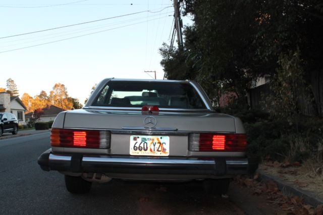 1986 Mercedes-Benz SL-Class 560SL - photo 3