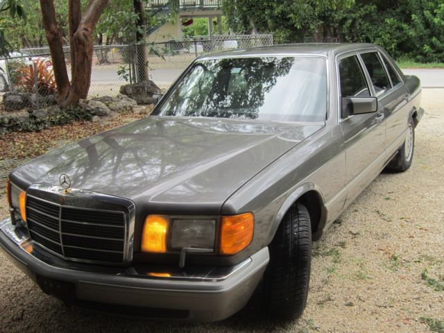 1986 Mercedes-Benz S-Class 560 SEL - photo 2