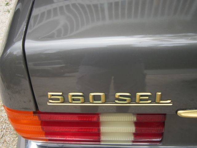 1986 Mercedes-Benz S-Class 560 SEL - photo 3