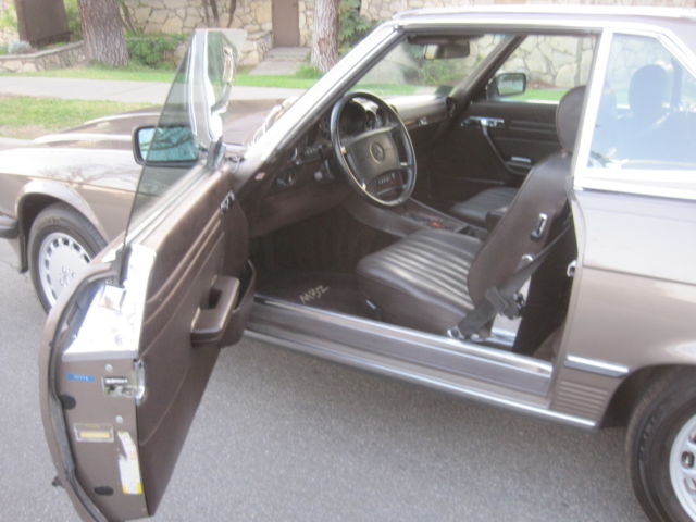 1986 Mercedes-Benz SL-Class - photo 11