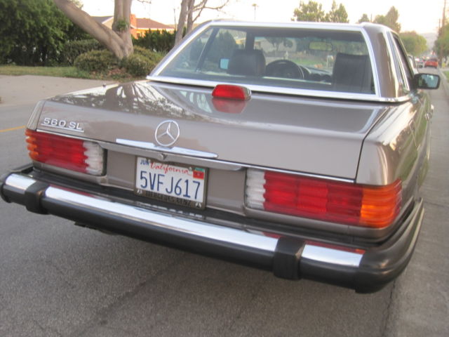 1986 Mercedes-Benz SL-Class - photo 5