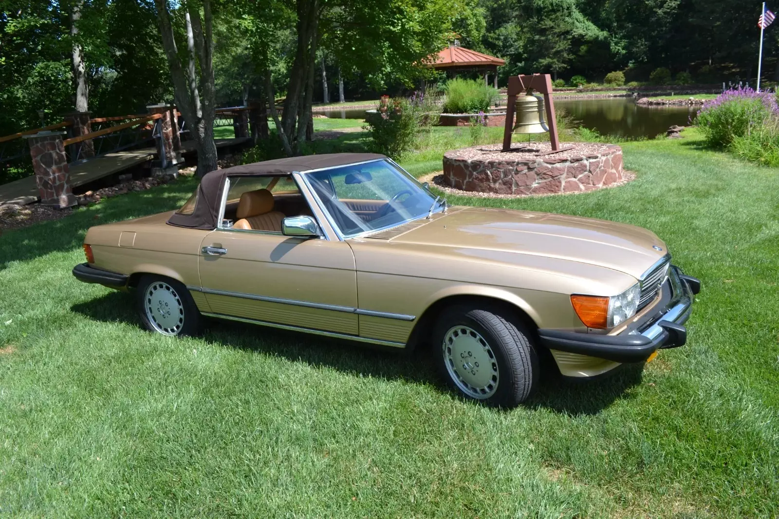 1986 Mercedes 560sl Convertible w/Hard Top 1986 Mercedes-Benz SL-Class