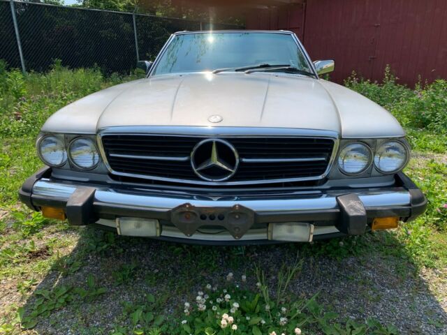 1986 Mercedes-Benz SL-Class 560SL - photo 2
